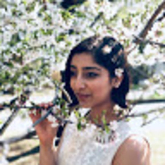 Meet your Posher, Shubha - Picture 1 of 1